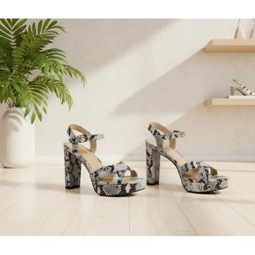 Naturalizer Mia Snakeskin Platform Comfort Heel Sandals Cream Black Womens 8.5